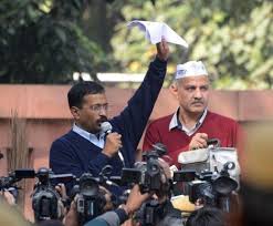 AAP face-off with Centre, Kejriwal starts dharna