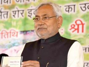 Nitish, Left leaders meet to give shape to 'Third Force'