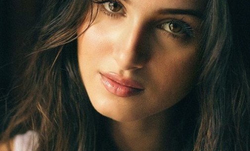 Tara Sutaria, who?
