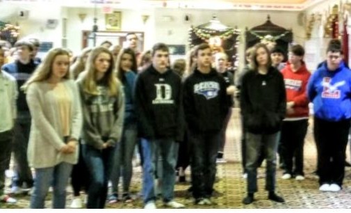 High schoolers visit Grayslake temple