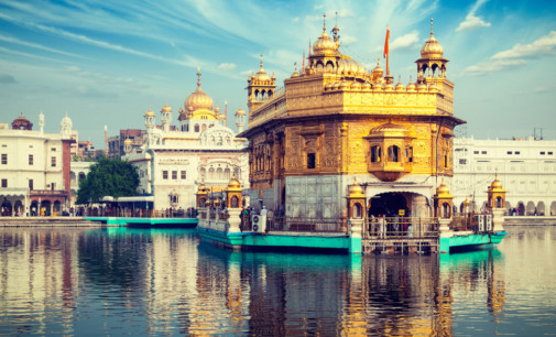 Amritsar : Prosperous depository of national heritage & religions