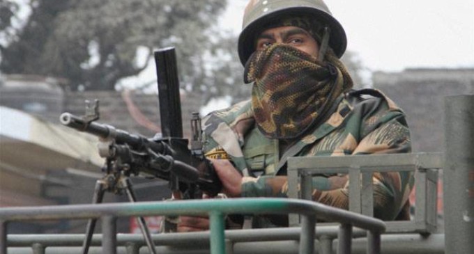 21 Poonch residents taken on north India tour by Army