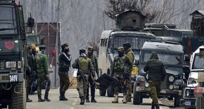 3 terrorists gunned down in encounter in Kashmir; Army major, 4 personnel killed
