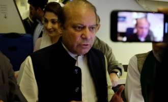 Nawaz Sharif’s family meet ailing leader in jail Nawaz Sharif’s family meet ailing leader in jail