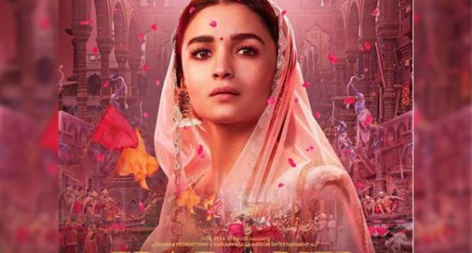 Alia Bhatt watched ‘Zindagi Gulzar Hai’, ‘Umrao Jaan’ to prepare for ‘Kalank’ role
