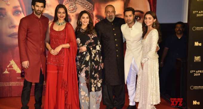 Kalank makes Sonakshi happy