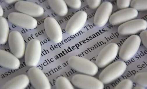 Anti-depressants raise hip fracture risk in elderly: Study