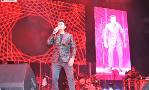 Sonu Nigam, Neha Kakkar perform in Oakland