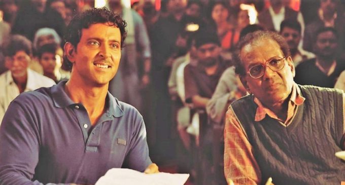 Hrithik praises co-actor