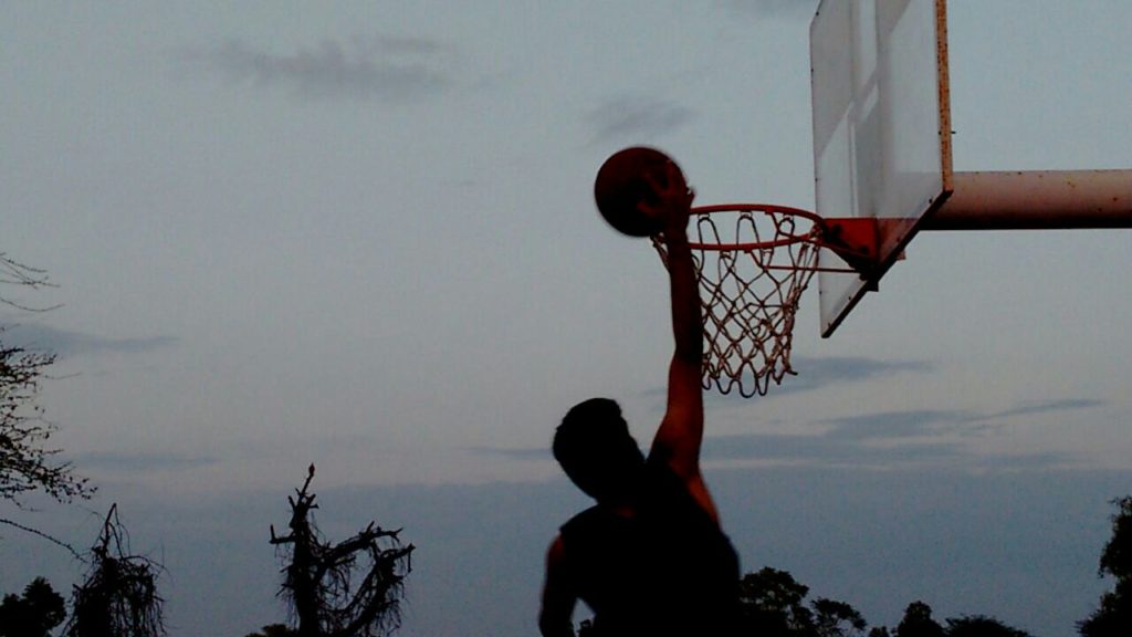 Basketball_dunk_in_India