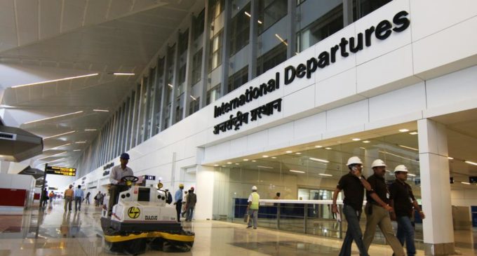 5 foreigners trying to smuggle out nearly $500,000 held at Delhi airport