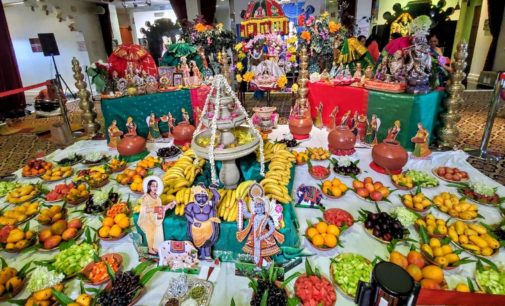 Hindola Utsav held at Grays Lake Temple