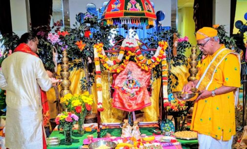 Janmastami celebrated at Hindu temple in Chicago