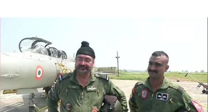 Abhinandan Varthaman flies MiG 21 jet with IAF Chief in Pathankot