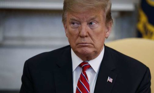 US lawmakers urge Trump to press India to lift communication blackout in Kashmir
