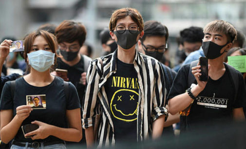 Apple pulls Hong Kong app used by protesters after China warning