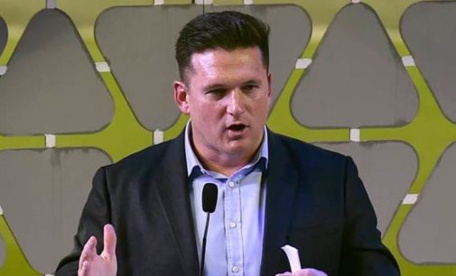 Graeme Smith elected as honorary member of MCC