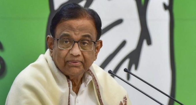 Chidambaram slams govt over Maharashtra issue