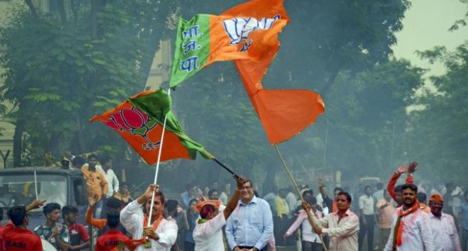 Hindutva bodies warn Sena, BJP against tying up with NCP, Cong