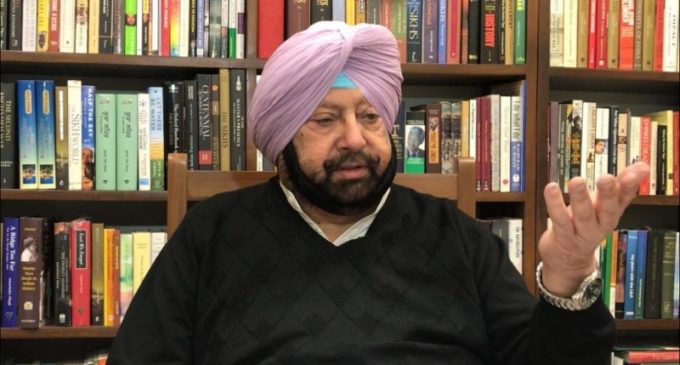 Punjab CM unveils to Pak PM decades-old cricketing ties between two families