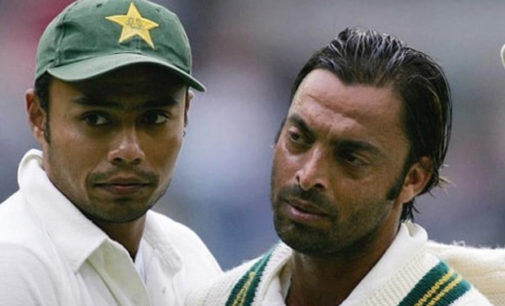 Akhtar alleges his teammates treated Kaneria unfairly as he is Hindu, spinner supports claim