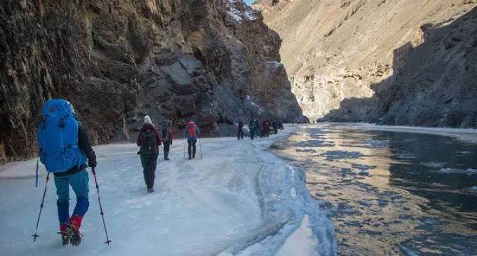 41 trekkers rescued in Ladakh, Chadar trek suspended for two days