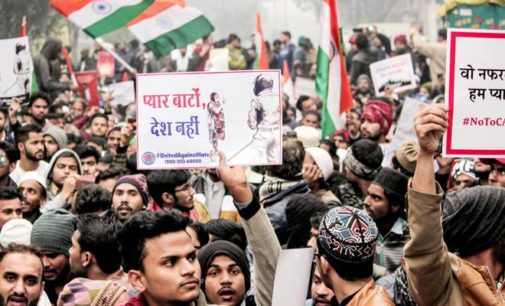 Do not support violence during anti-CAA protests: Mamata