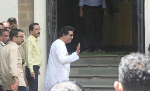 Fadnavis meets Modi-baiter Raj Thackeray in Mumbai