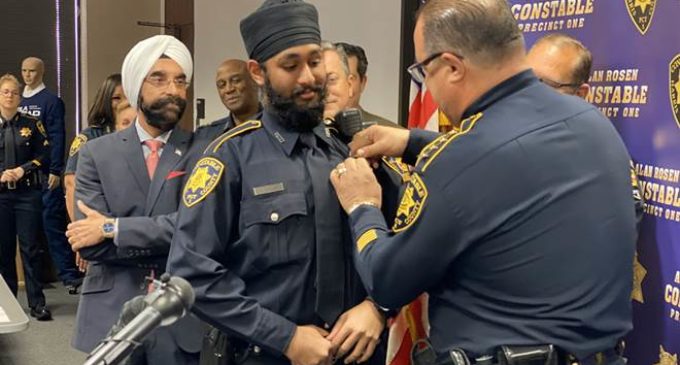Indian-American Sikh becomes US’ Harris County’s first turban-wearing Deputy Constable