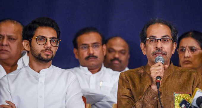 Thackeray appoints district guardian ministers