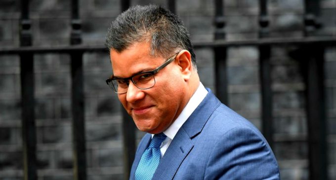 Tough diplomatic act for Indian-origin UK minister in UN climate talks