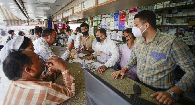 8 including German national show Covid-19 symptoms in Andhra