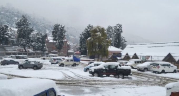 Army rescues 111 from snow-bound Sela Pass in Arunachal