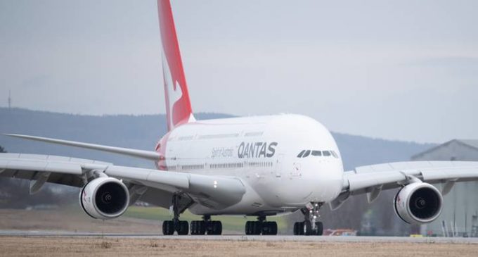 Qantas cuts international flights by 90%