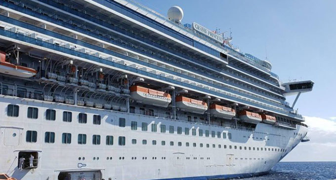 US tests stranded cruise ship passengers for coronavirus
