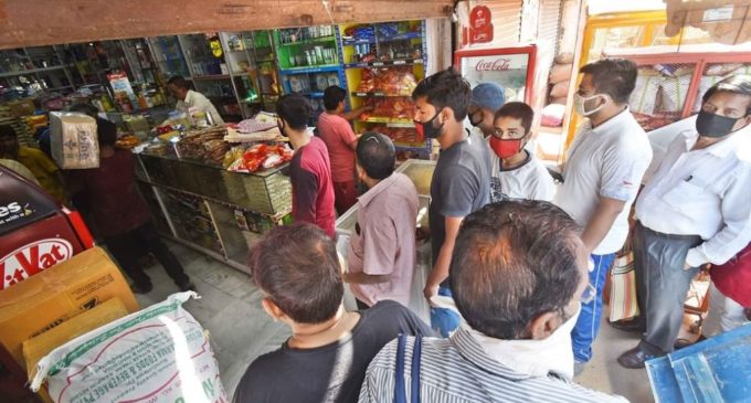 43.3% Indians stocked up to survive for more than 3 weeks