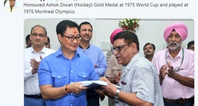 Ex-hockey player stuck in US, urges Indian authorities to help