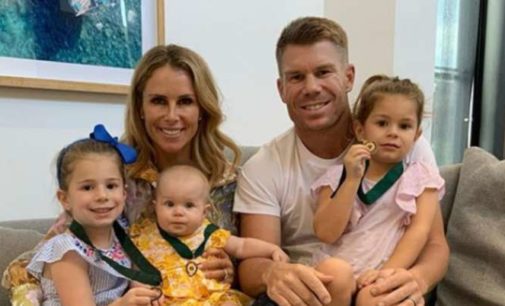 David Warner & family is breaking the Internet
