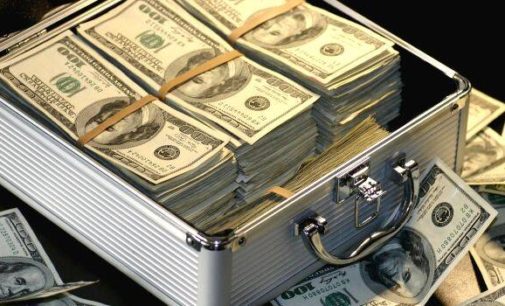 Indian wins a million dollars in Dubai Duty Free draw