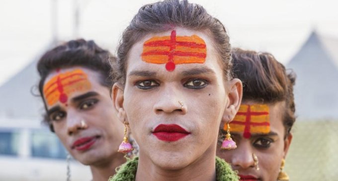 Transgenders make yoga day special in MP