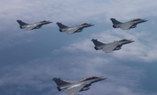 5 Rafale jets arrive in India in a boost to IAF’s combat capability 