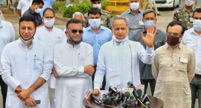 Gehlot mentions corona, not floor test, to Guv for Assembly session