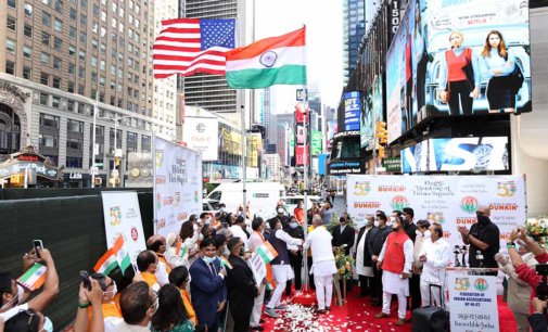 FIA Makes History; CG Randhir Jaiswal Hoists Indian Tricolor to Celebrate India’s 74th Independence Day at Times Square