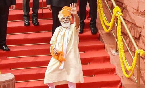 India to spend Rs 100L Cr on 7K infra projects
