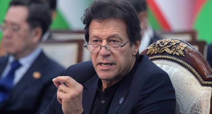 Pak PM cozies up to Turkey, Army chief to Saudi Arabia