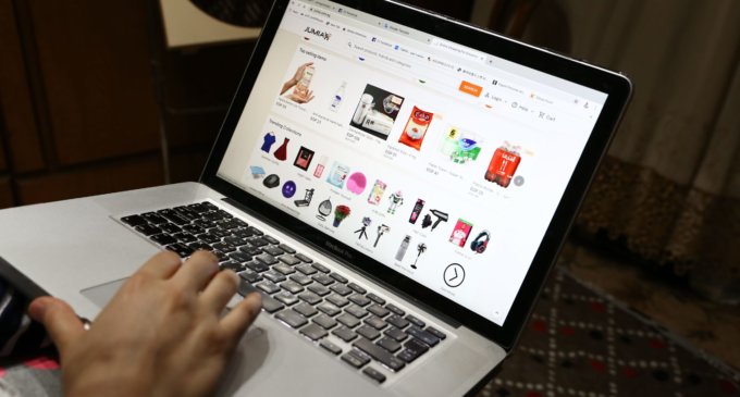 Apple says happy Diwali with 1st India online store on Sep 23