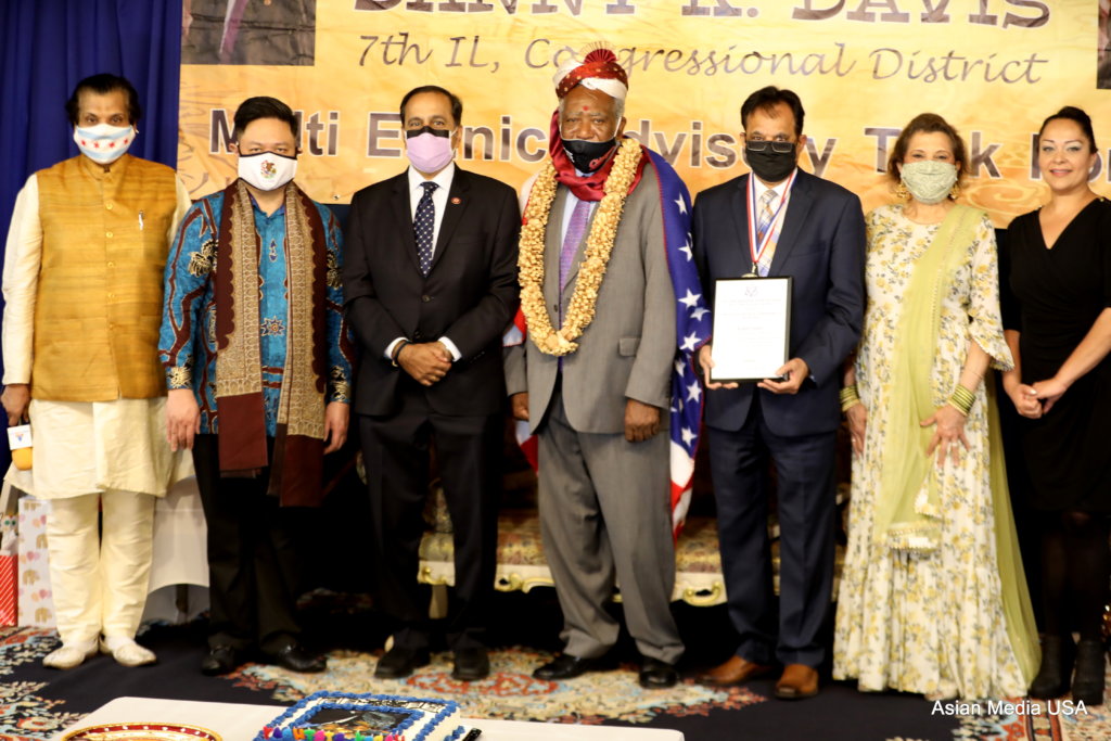 A group of dignitaries with Rep Danny K Davis (L to R) Martino Tangkar, Chairman, Multi Ethnic Advisory Task Force, Dr Vijay Prabhakar, President, U. S.Rep Raja Krishnamoorthi, Awardee Ms Santosh Kumar, U. S. Rep Danny K Davis, Award Jury Chair Shree Gurusamy and MEATF Staff Director Gerard Moorer.
