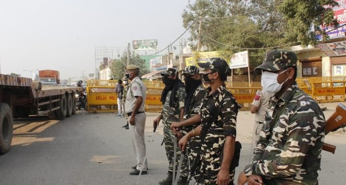 Delhi Police on toes as farmers chant ‘Dilli Chalo’ with tractors, grievances Â