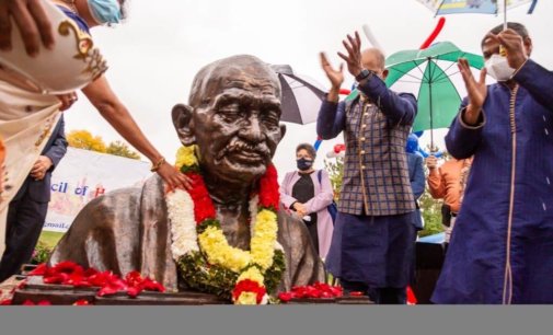 NY town honours Gandhi by installing statue