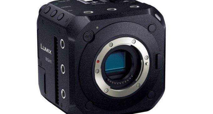 Panasonic announces tiny box-style video camera